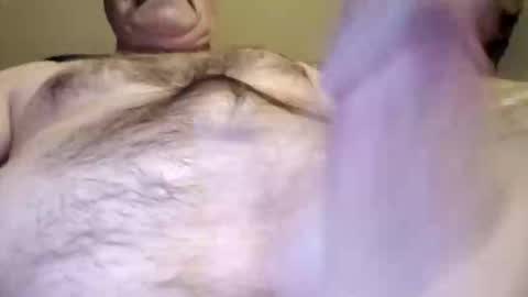 macdad1219 online show from October 26, 2025, 3:23 am