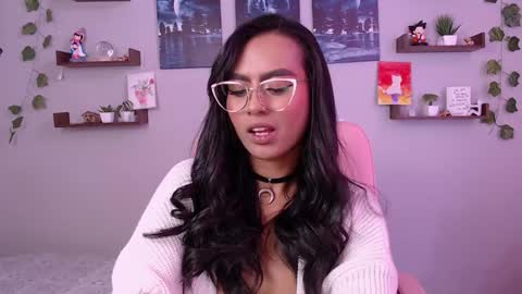 Macey Elliot Modelo Independiente online show from January 21, 2025, 2:26 pm