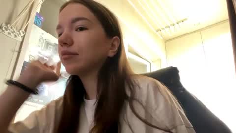Mila online show from May 11, 2026, 5:02 am