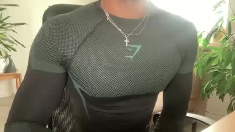 machine_15_ online show from April 26, 2026, 4:59 pm