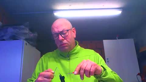 Andy online show from April 3, 2026, 6:28 pm