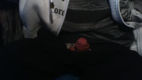 macho9385 online show from November 30, 2025, 2:32 pm