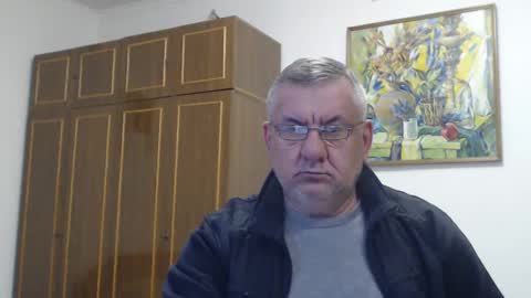 Macho online show from March 2, 2025, 3:27 pm