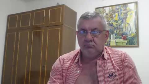 Macho online show from March 2, 2025, 7:45 pm