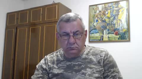 Macho online show from May 26, 2026, 6:37 pm