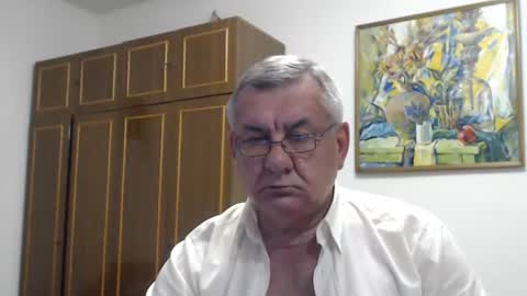 Macho online show from June 15, 2026, 7:38 pm