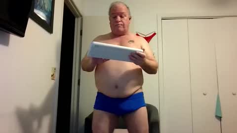 mackdocc001 online show from November 20, 2025, 3:45 pm