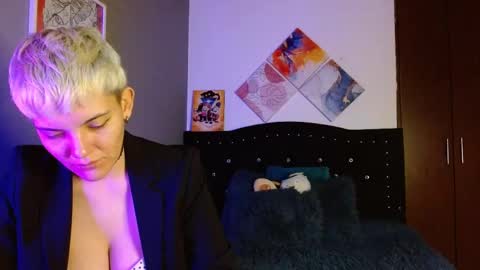 Noah Askew online show from September 10, 2025, 9:37 pm