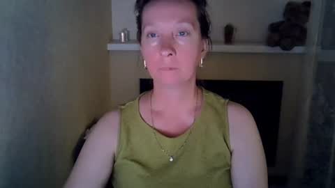 Snapshot of madaamtang chatting on June 24, 2026, 8:19 pm Madaamtang online show from June 24, 2026, 8:19 pm