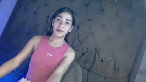 Snapshot of madalina1992 chatting on January 18, 2025, 5:41 am madalina1992 online show from January 18, 2025, 5:41 am