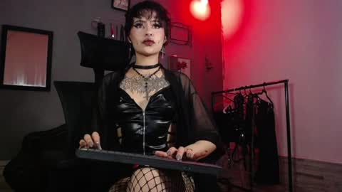 Valeria  independient model online show from July 21, 2026, 1:19 am