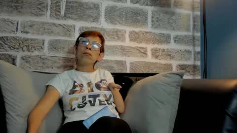 Madame online show from May 3, 2026, 2:12 pm