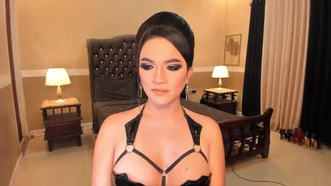 Snapshot of madammistressdominatrixxx chatting on March 3, 2025, 11:14 pm Alison Kloss online show from March 3, 2025, 11:14 pm