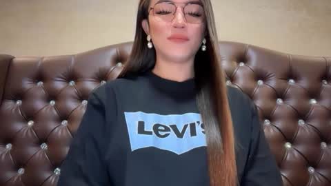 Alison Kloss online show from March 18, 2026, 12:03 am