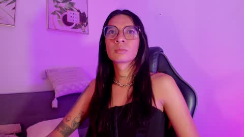 Maddie Ray online show from May 29, 2026, 11:19 am