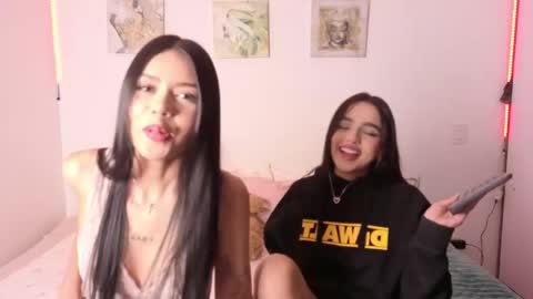 maddiexcooper online show from May 19, 2026, 2:18 am