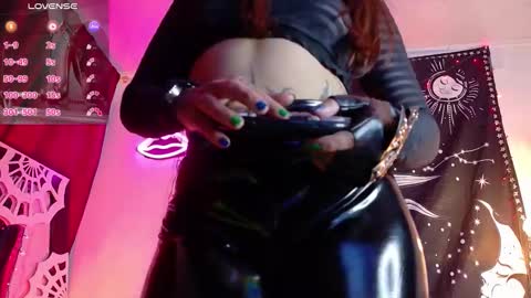 Snapshot of maddilust chatting on March 3, 2026, 2:56 pm Miss Lust online show from March 3, 2026, 2:56 pm