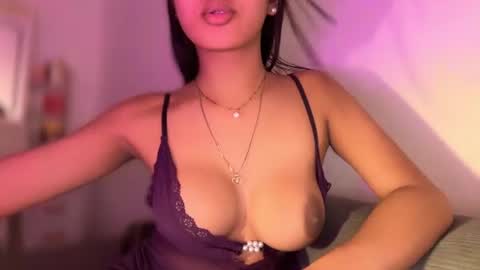 Snapshot of maddison_jade chatting on June 24, 2026, 7:46 pm maddison_jade online show from June 24, 2026, 7:46 pm