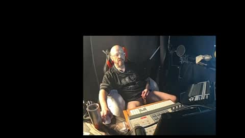 maddox840 online show from April 29, 2026, 5:22 am