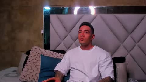 Snapshot of maddox_santana chatting on October 29, 2025, 10:33 pm Maddox Santana online show from October 29, 2025, 10:33 pm