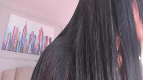 Maddy  online show from December 19, 2025, 7:54 pm