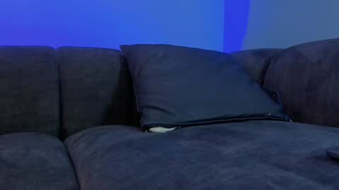 Maddy  online show from December 13, 2024, 3:05 am