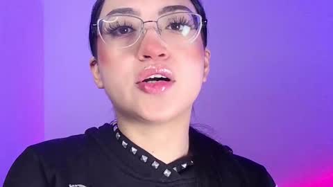 Snapshot of maddyghost chatting on September 23, 2025, 6:11 pm   Please followme and rate me your thumbs up online show from September 23, 2025, 6:11 pm