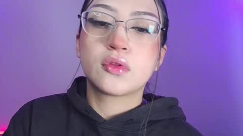 Snapshot of maddyghost chatting on September 25, 2025, 7:17 pm   Please followme and rate me your thumbs up online show from September 25, 2025, 7:17 pm
