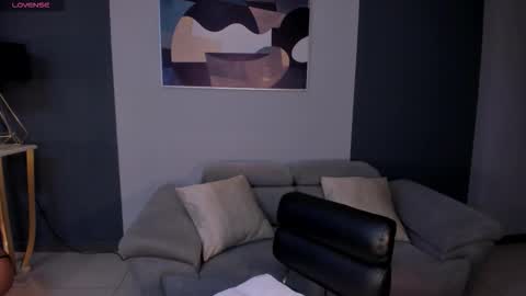 Maddy Owens online show from October 25, 2025, 12:34 pm