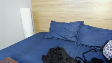 Madelaine  online show from March 9, 2026, 10:08 am