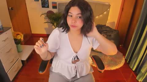 Snapshot of madelaine_taylor chatting on September 11, 2025, 10:04 am madelaine_taylor online show from September 11, 2025, 10:04 am