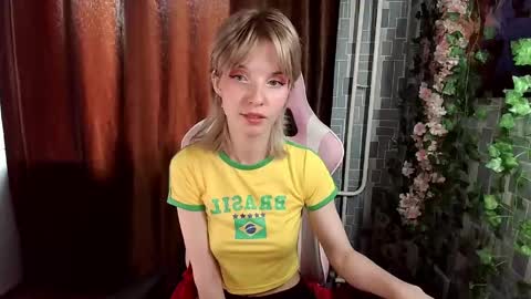 madelaines online show from May 15, 2026, 3:02 am