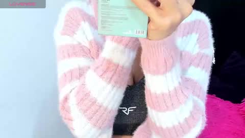 Madelin Clerk online show from December 14, 2024, 1:27 pm