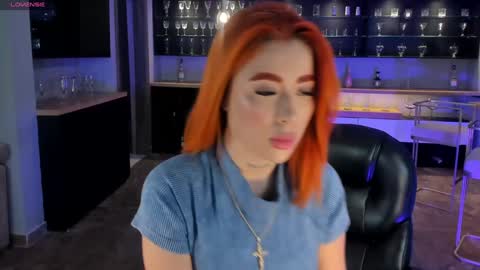 Snapshot of madelinefox_ chatting on January 18, 2025, 8:20 am Madeline online show from January 18, 2025, 8:20 am