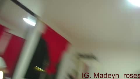 Snapshot of madeyn_roses chatting on December 25, 2024, 7:46 am madelyn roses online show from December 25, 2024, 7:46 am