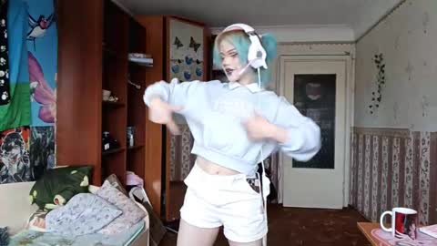 Alice Kaneki online show from February 20, 2026, 6:48 am