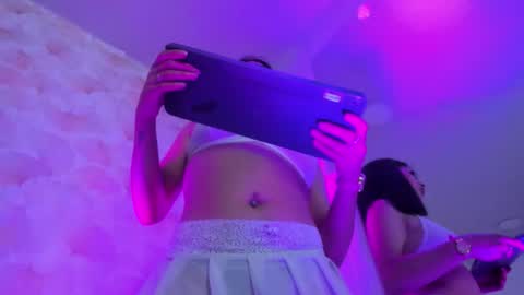 madhison_5 online show from November 13, 2025, 9:36 pm