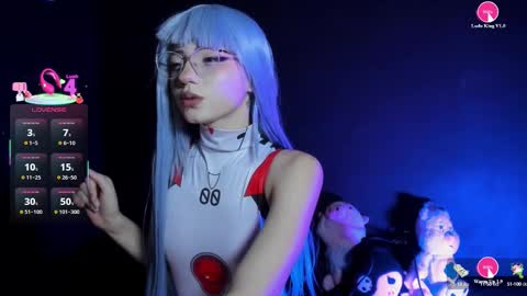 Madison Watson online show from September 20, 2025, 10:16 am