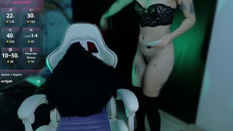 madison_jacksonn online show from September 19, 2025, 11:27 pm