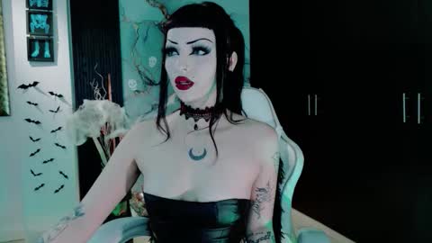 madison_jacksonn online show from February 9, 2026, 9:52 pm