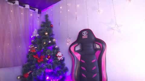 Madison   online show from December 17, 2025, 12:55 pm