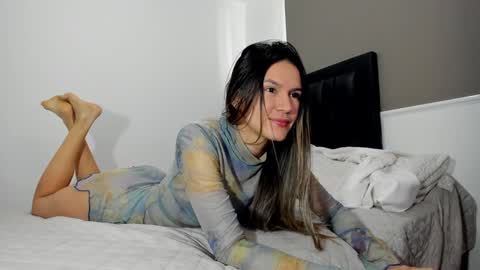 Snapshot of madison_rosexx chatting on December 10, 2024, 6:38 pm Mady online show from December 10, 2024, 6:38 pm