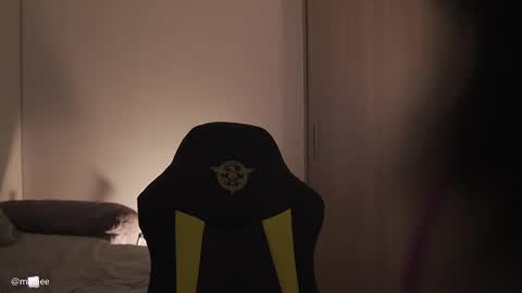 thumbs up  thx you so much MODEL INDEPENDENT online show from March 5, 2025, 6:23 am