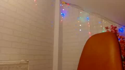 Leena online show from January 31, 2025, 8:43 pm