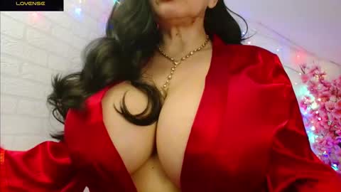 Leena online show from March 25, 2026, 7:09 pm