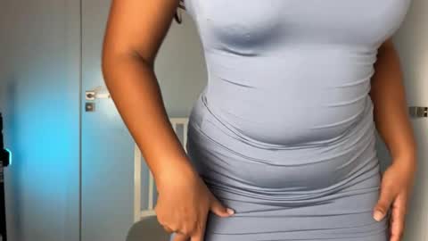 Snapshot of madsnextdoor chatting on October 13, 2025, 8:31 pm Maddie online show from October 13, 2025, 8:31 pm