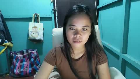 Snapshot of mae_lovers234xx chatting on December 3, 2024, 3:22 pm mae_lovers234xx online show from December 3, 2024, 3:22 pm