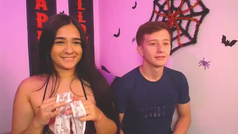 Snapshot of mae_nathan chatting on October 20, 2025, 12:49 pm mae and nathan online show from October 20, 2025, 12:49 pm
