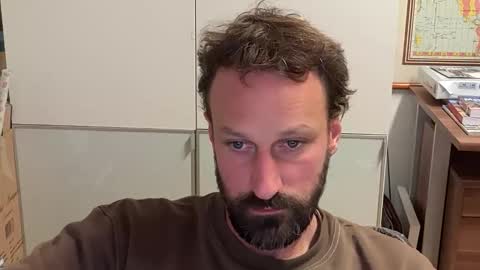 maenu_69 online show from October 29, 2025, 10:33 pm