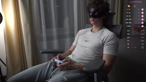 Mike XMaestro 3369 online show from September 13, 2025, 7:46 pm